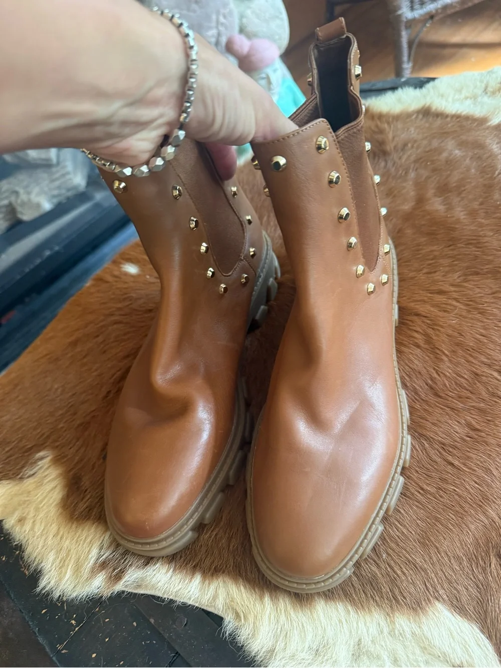 MICHAEL Michael Kors Ridley Studded Lug-Sole Chelsea Booties Size 8.5